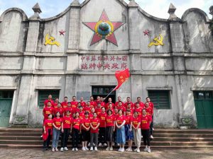 重温红色使命 永葆创业激情